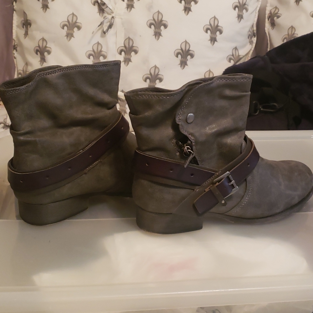 Booties - Picture 1 of 3